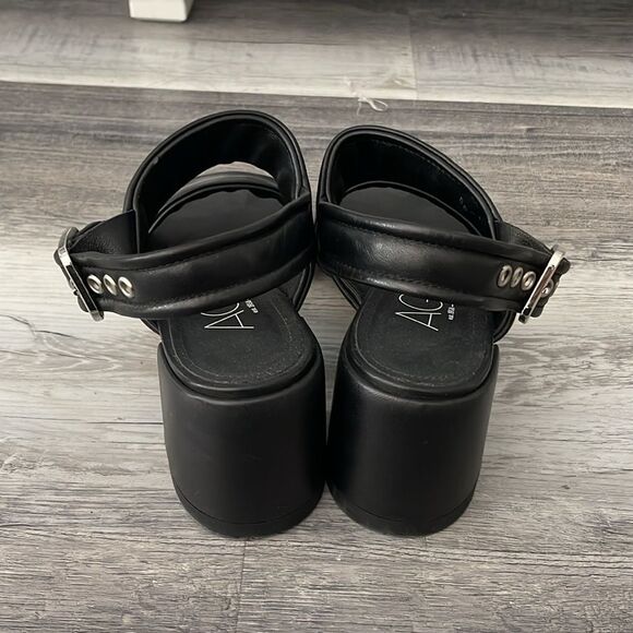NEW AGL Black Puffy Tabby Attilio Strappy Sandal Block Heels Size 39 - Picture 2 of 5